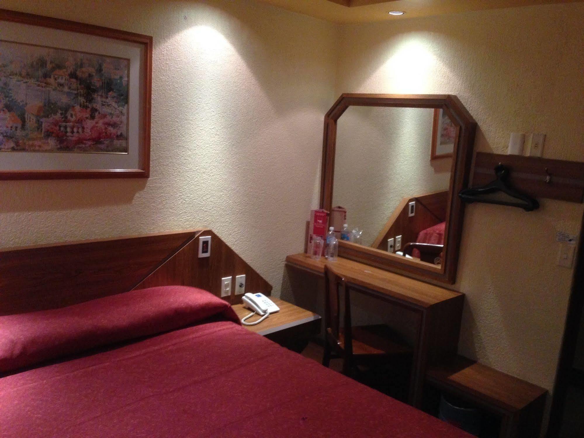 Hotel Fornos Mexico City